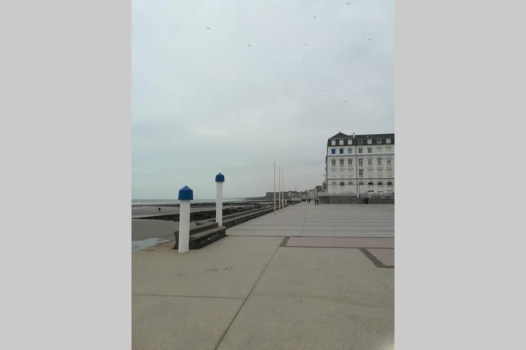 Studio Cosy Neuf Pres De La Mer,Balcon Et Parking Gratuit Wimereux Bagian luar foto